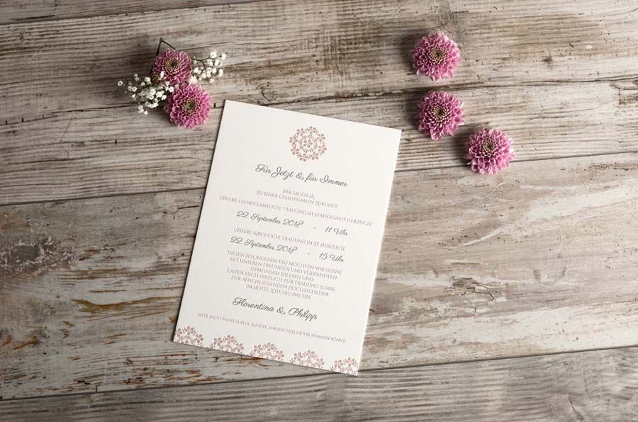 40 Mustertexte für Hochzeitseinladungen + 8 Gestaltungstipps